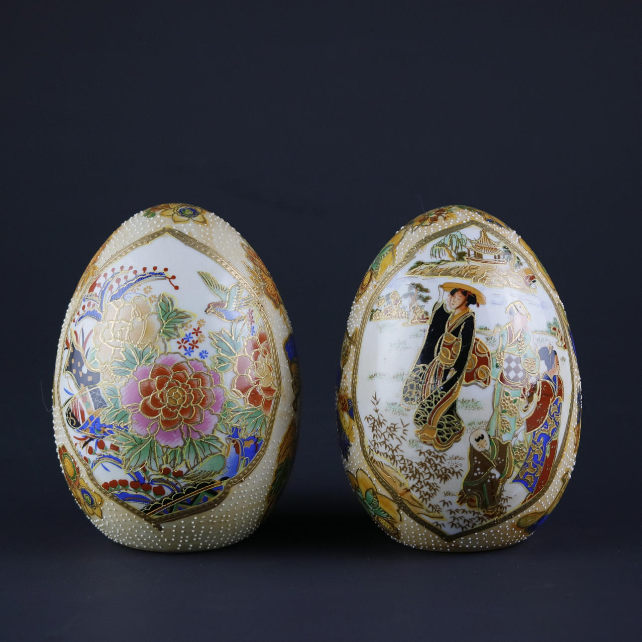 PORCELAIN EGGS, 2 pcs. hand painted, China.