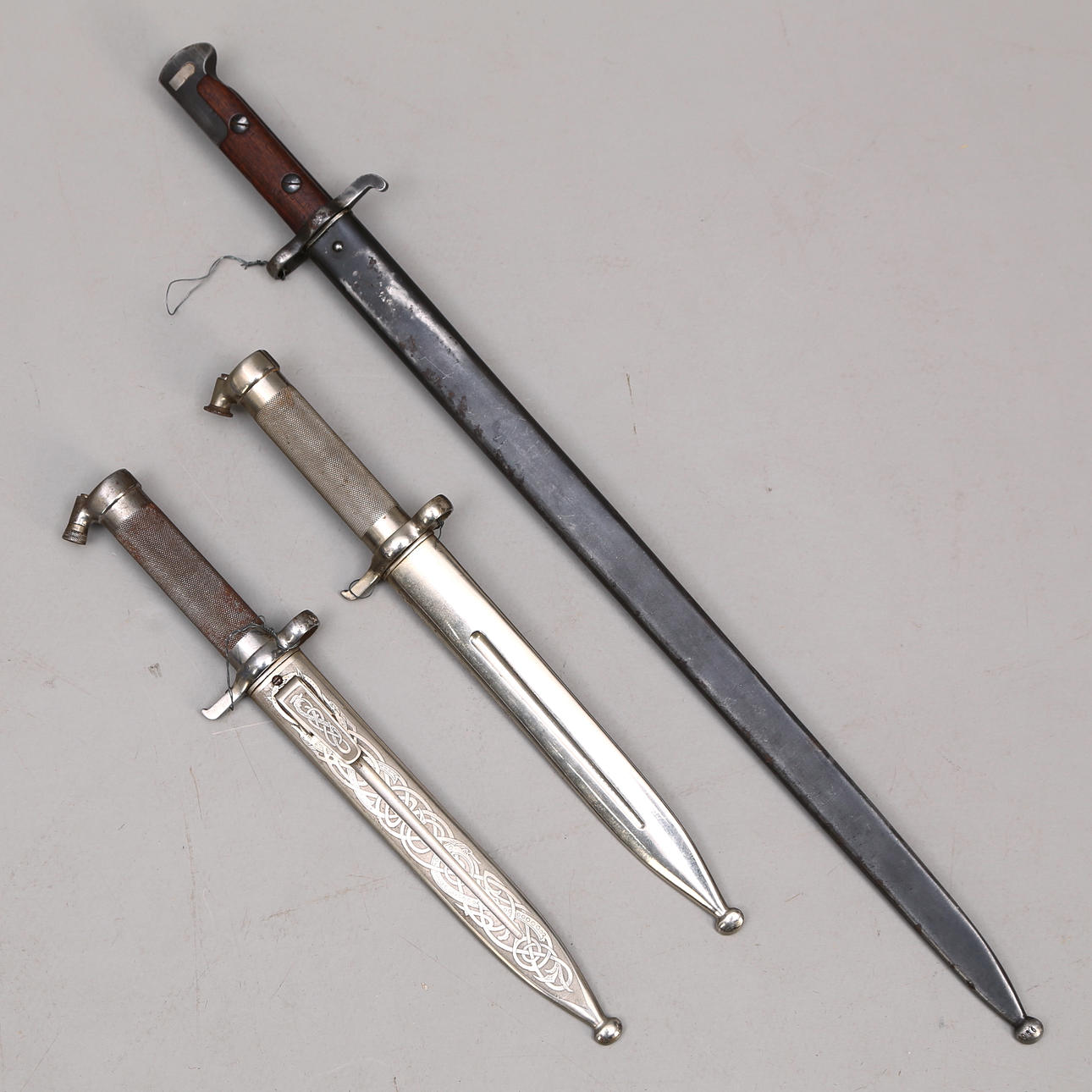 BAJONETTER, 3 st. olika modeller.