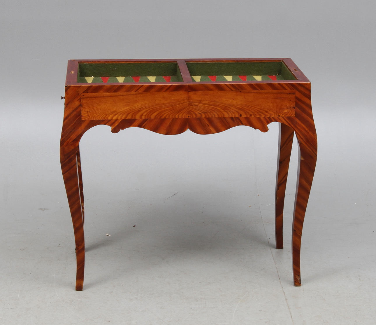 SPELBORD, rokoko, 1700-tal.