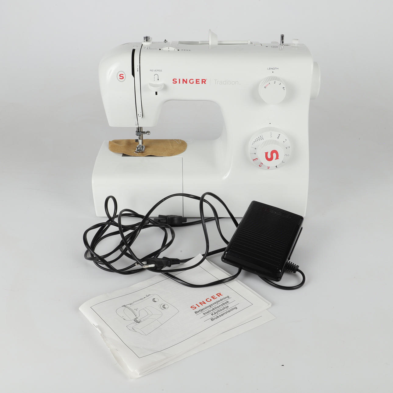 SYMASKIN, Singer Tradition 2250.