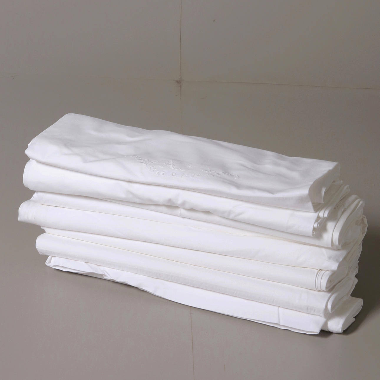 PARTI LAKAN, 13 st, med virkad eller knypplad spets.