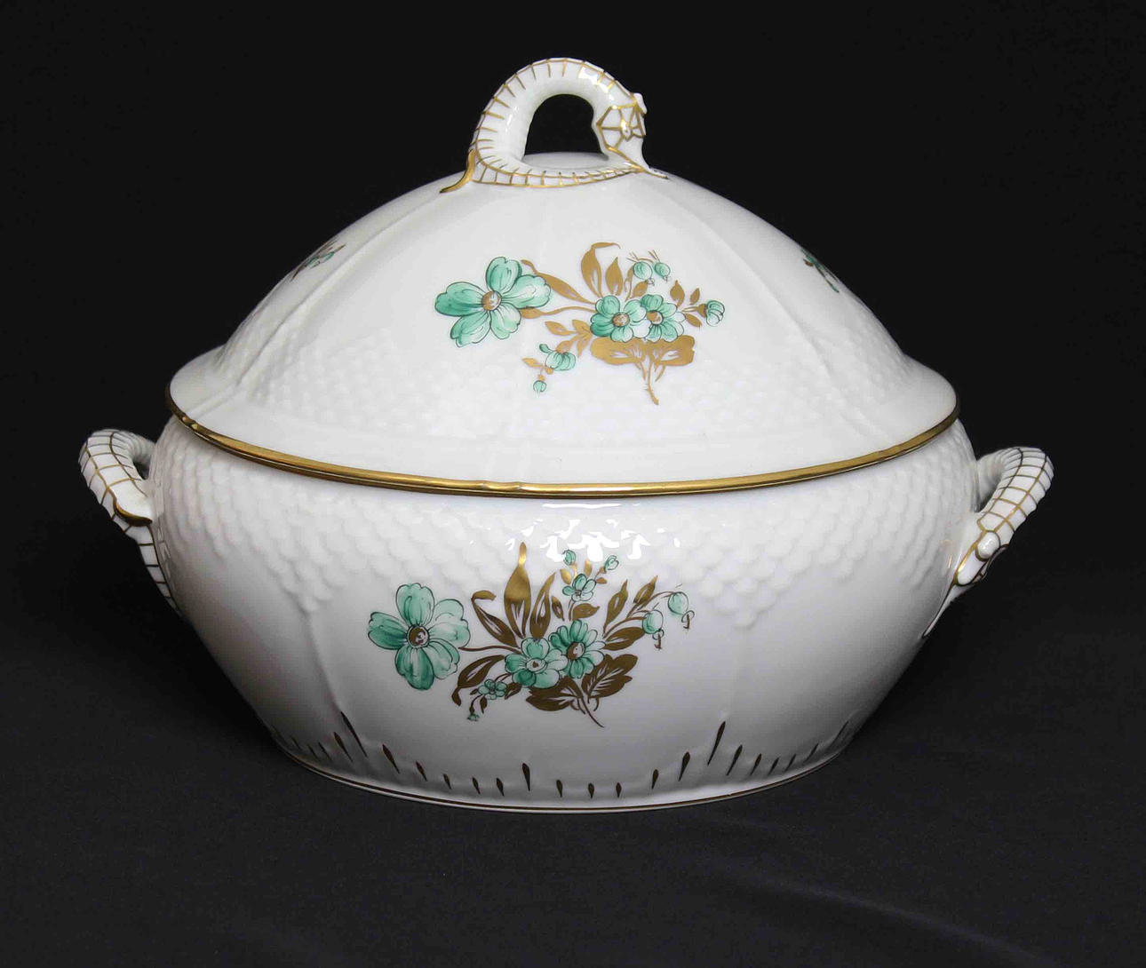 Terrin, porslin, Bing&Gröndahl, Danmark, 1900-talet.