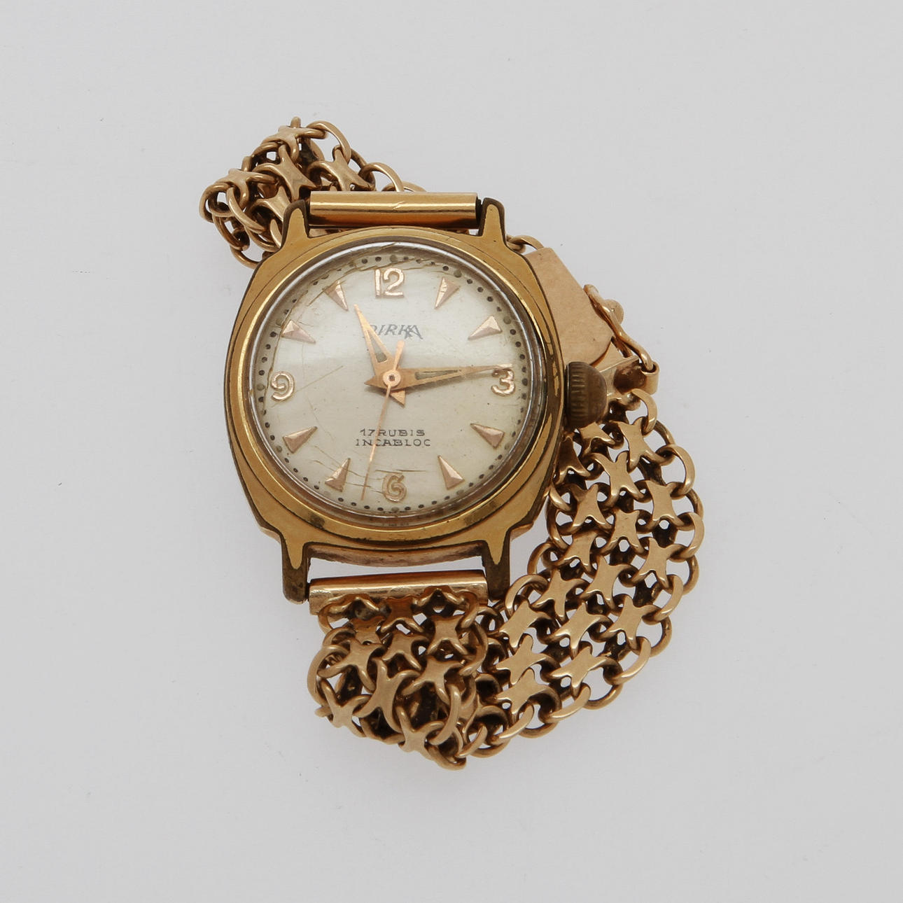 DAMARMBANDSUR, Birka, 18k i länk, ca 26,5 gram brutto.