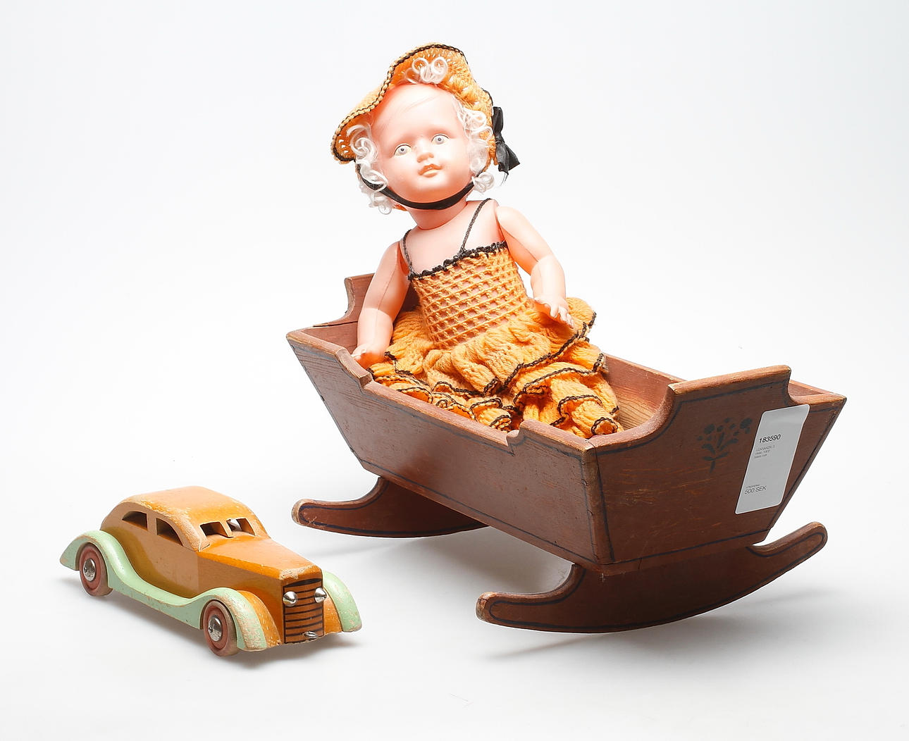 TOYS, 3 parts, mid-20th century.