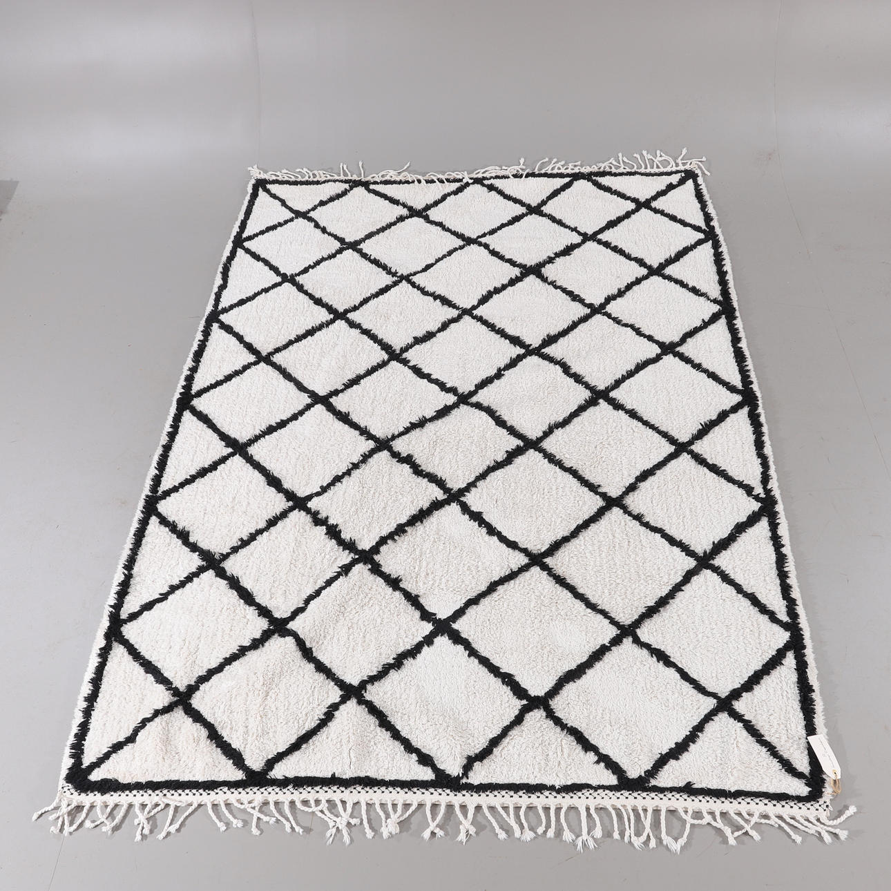 CARPET, "Oslo", rya, Snowdrops, Denmark, 240 x 170 cm.