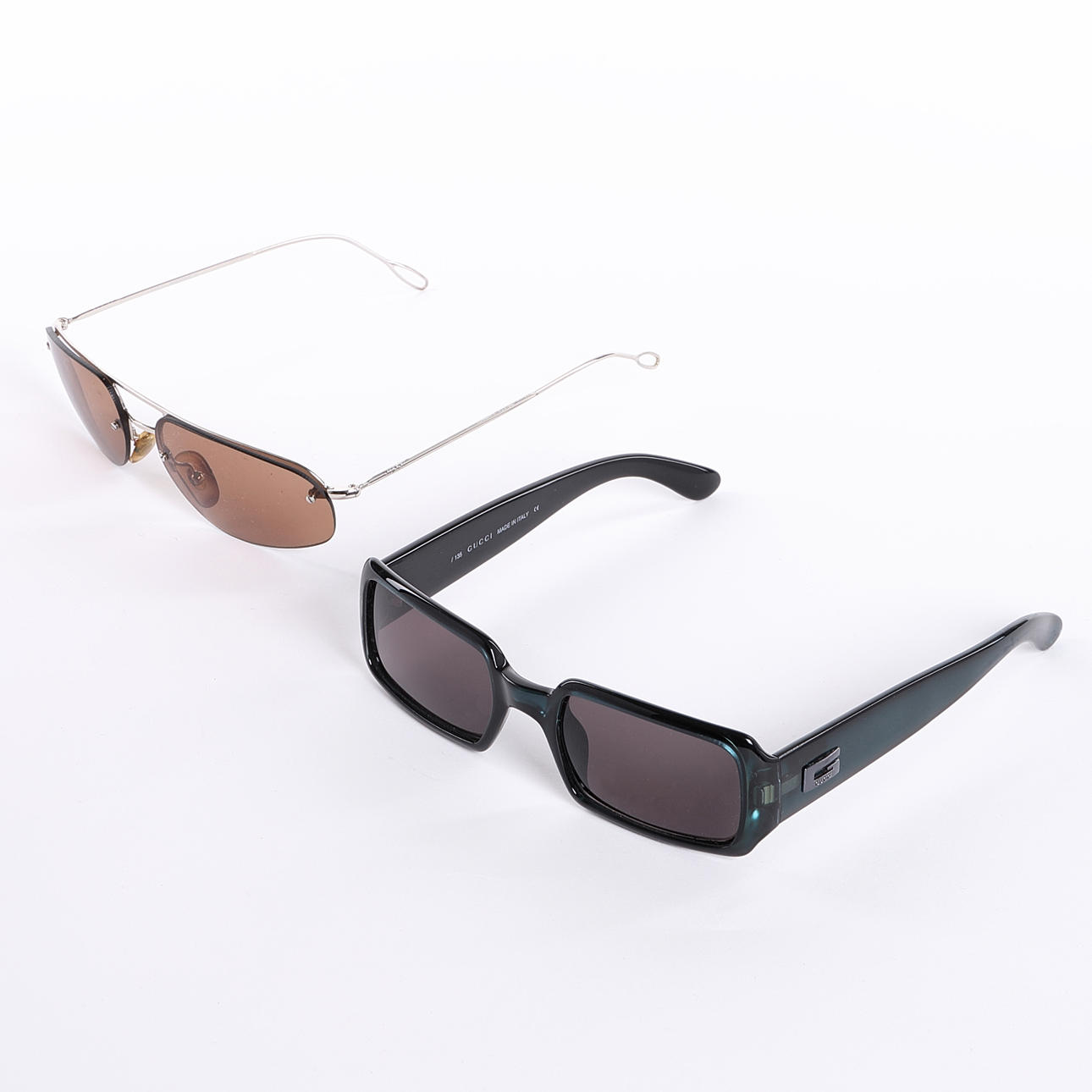 GUCCI. Solbriller, 2 par, herre.