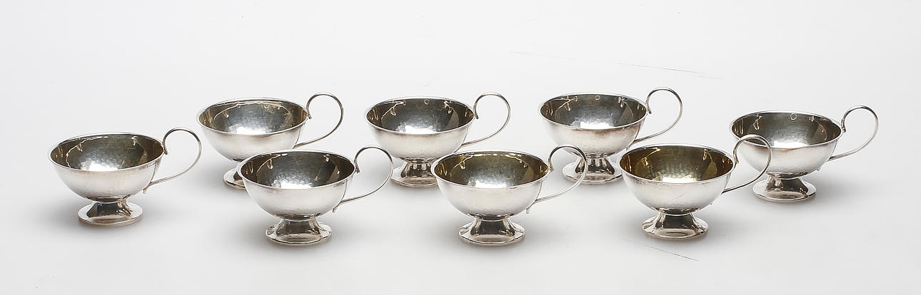 MUGGAR, 8 st. Silver, Ceson, 1900-tal, ca. 250.4 g.