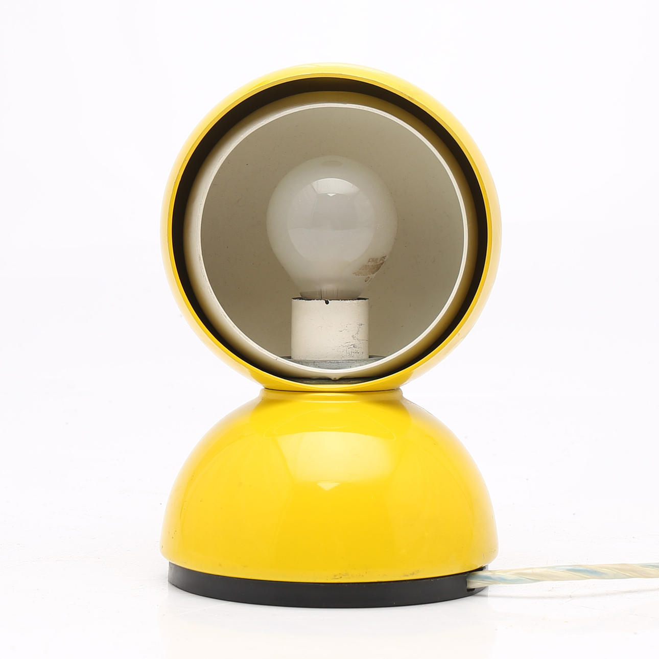 VICO MAGISTRETTI FOR ARTEMIDE. Tischlampe "Eclisse".