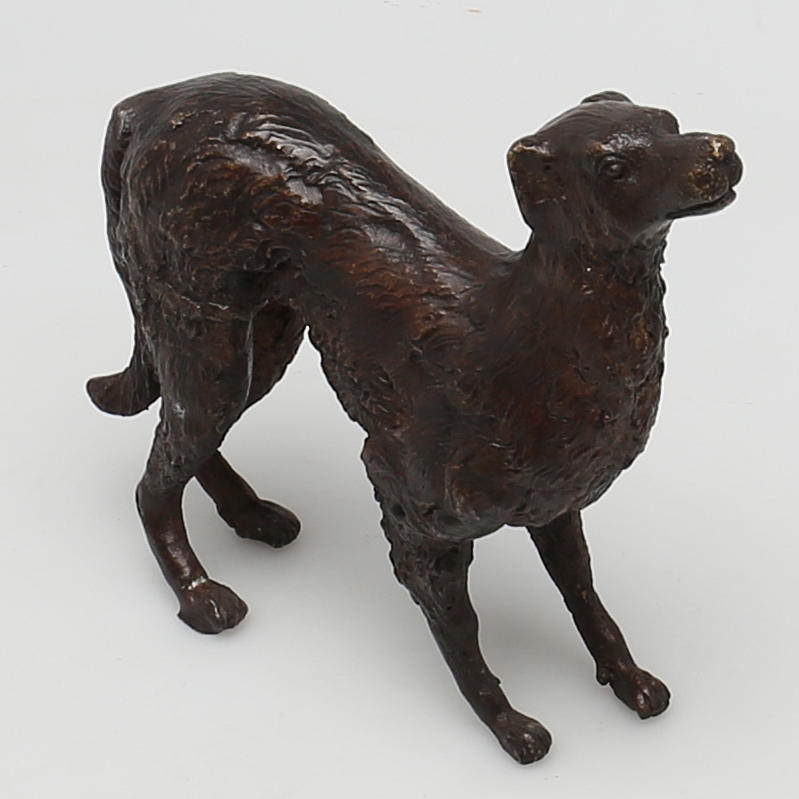 Borzoj i brons. Osignerad.