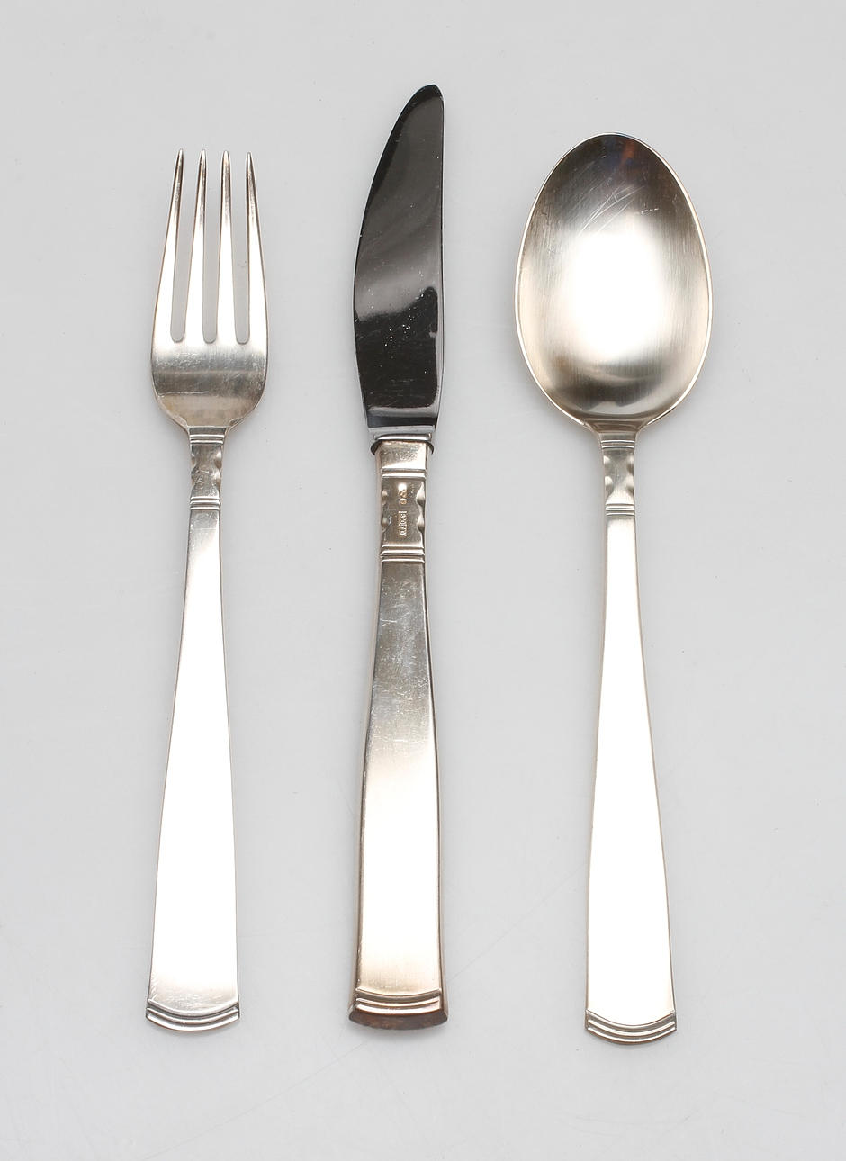 BESTICK, 36 delar, silver, "Rosenholm", vikt ca. 1673 gram.