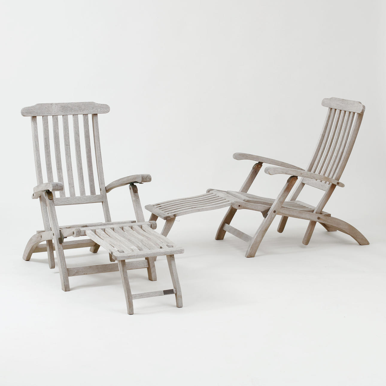 LIGGESTOLE, et par, Trip Trap/Skagerak, Danmark.