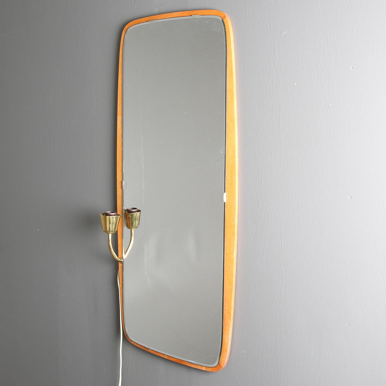 SPEGEL med LAMPETT, bok, 1900-talets mitt.