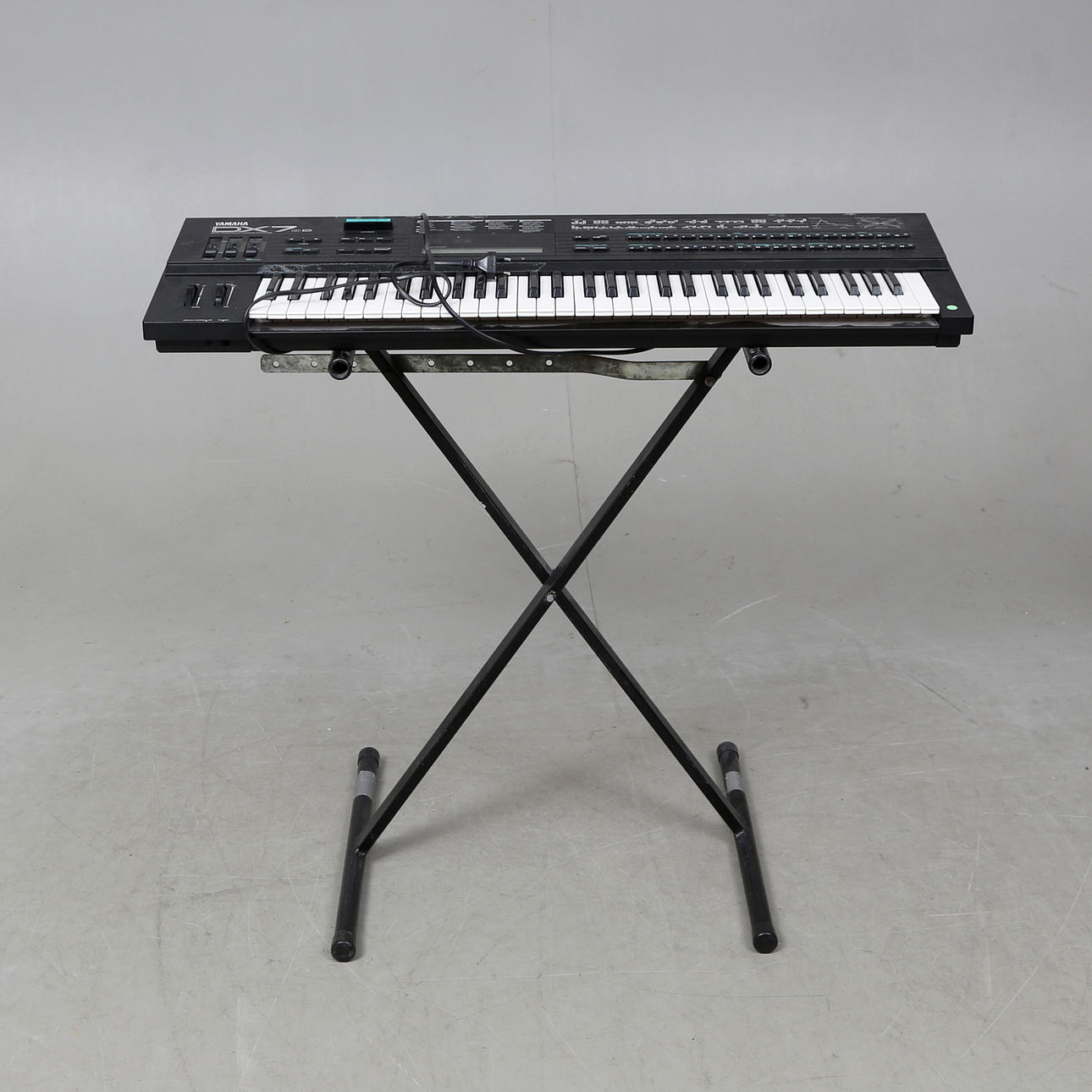 SYNTHESIZER, Yamaha DX7 II D.