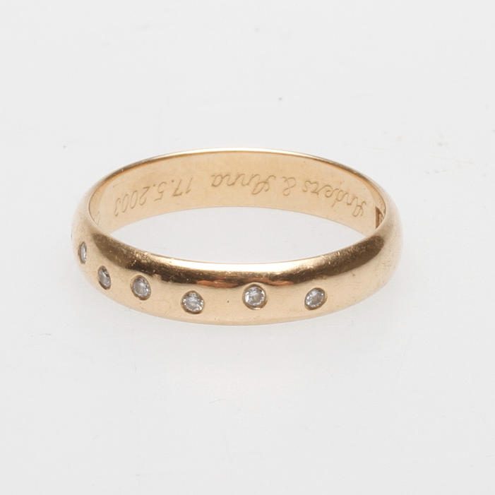 RING, 18k guld, vikt ca 3,3 gr.