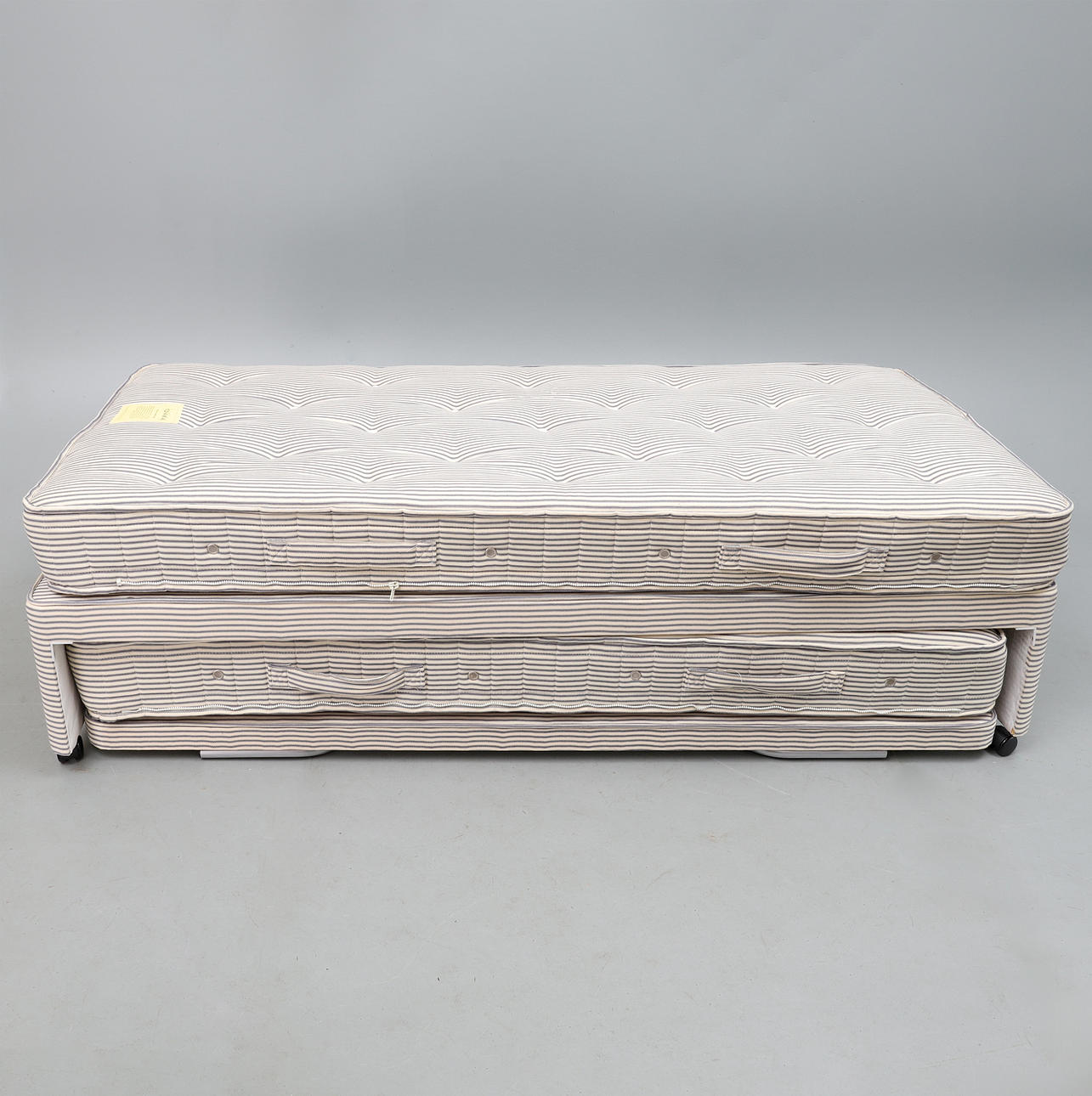 A TERENCE CONRAN POCKET GUEST BED.