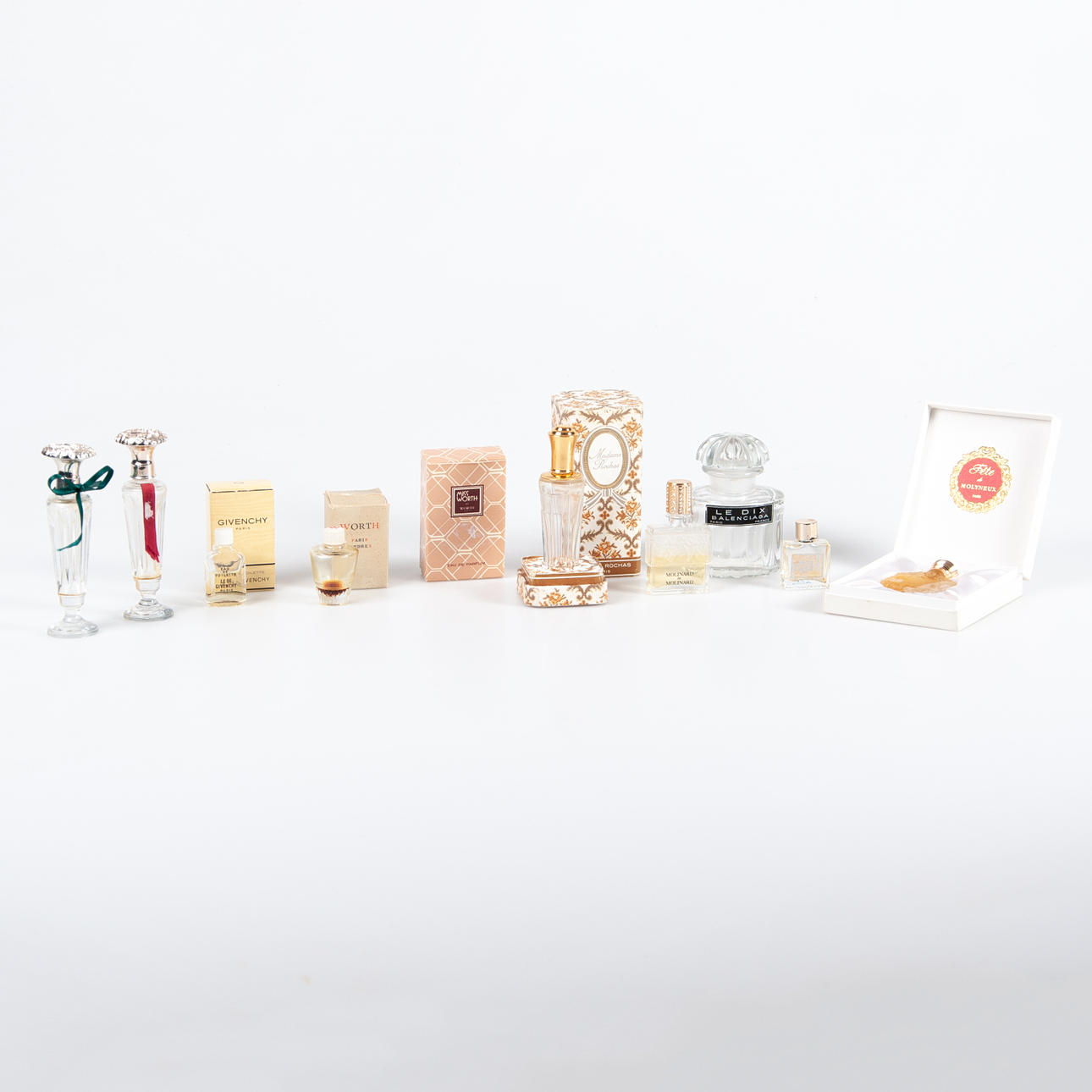 SAMLING PARFYM- OCH EAU DE COLOGNE FLASKOR FRÅN FRANSKA PARFYMHUS.