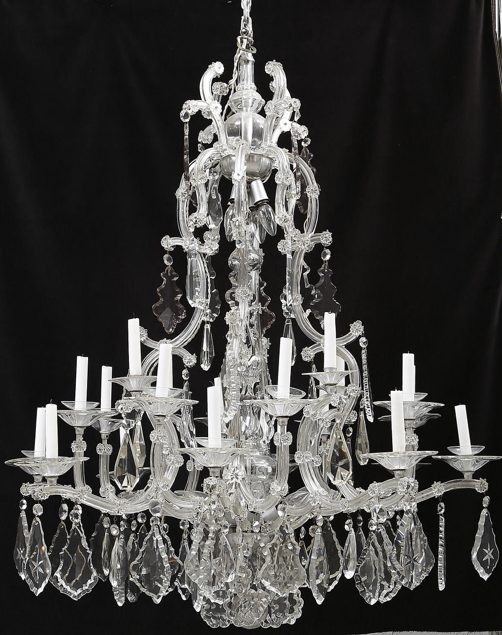 TAKKRONA, Maria Theresia, 1900-tal, höjd ca. 135 cm.