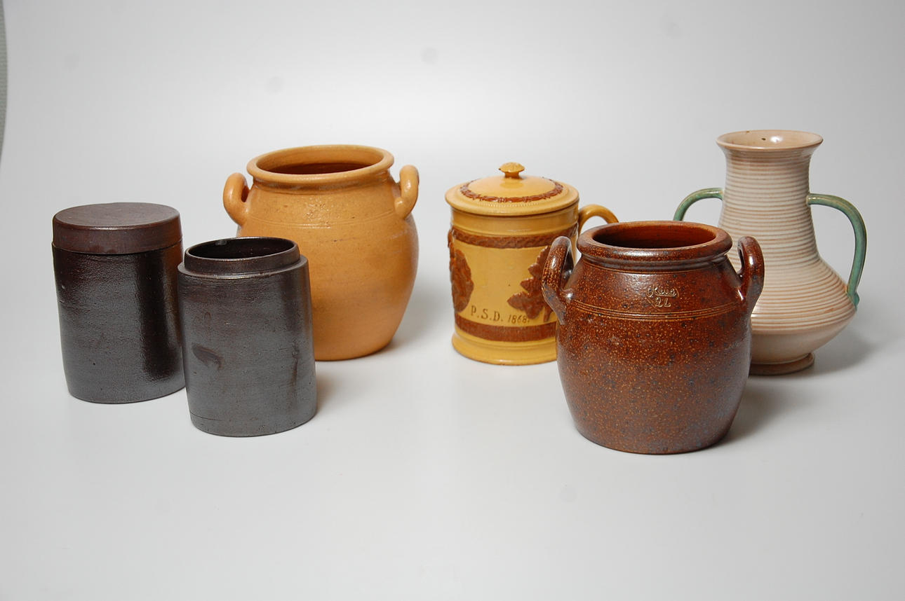 KERAMIK, 6 delar, Höganäs, 18-1900-tal.