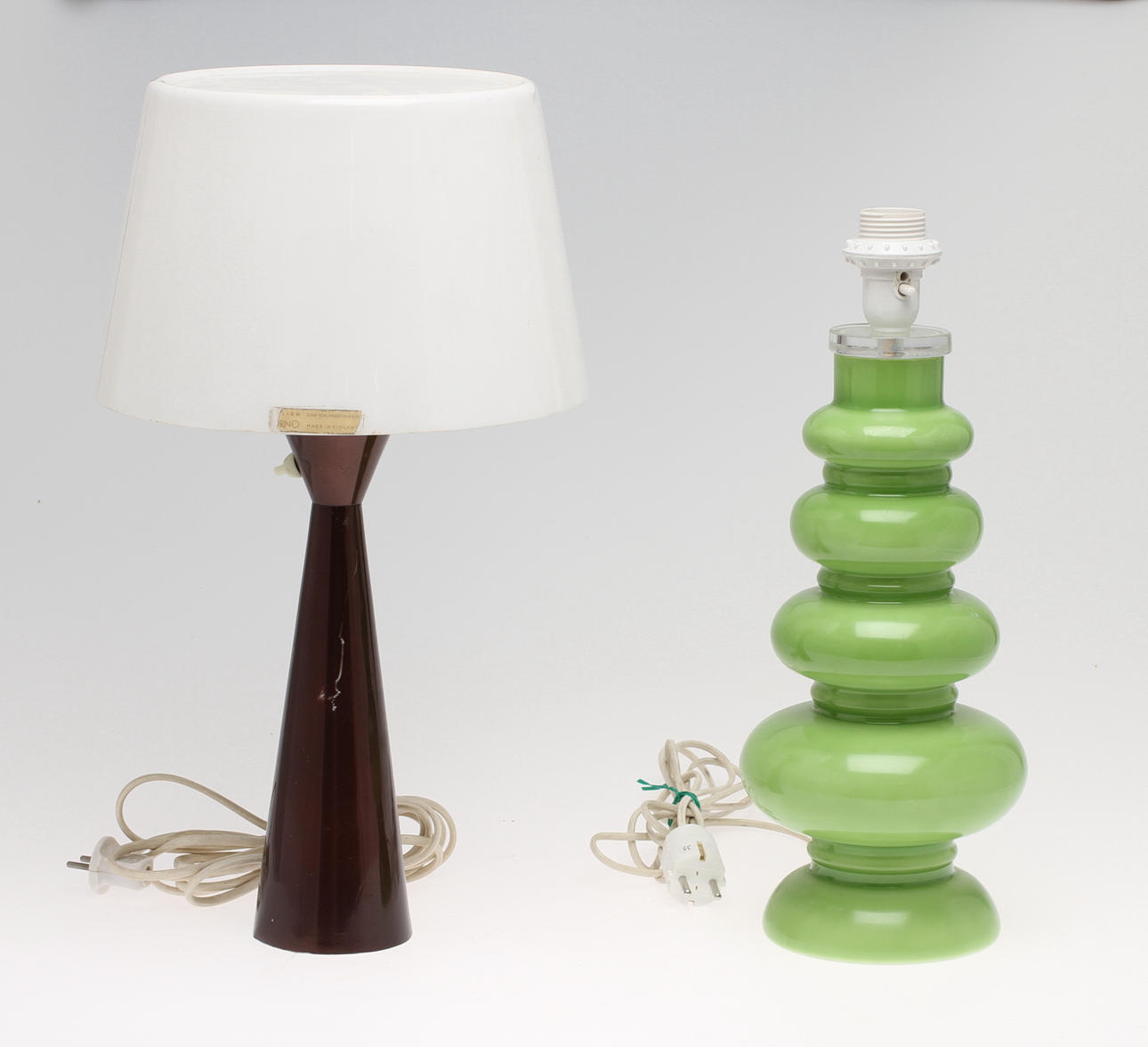 BORDSLAMPOR, 2 st, Bland annat Orno Finland, design Lisa Johansson-Pape, 1900-tal.