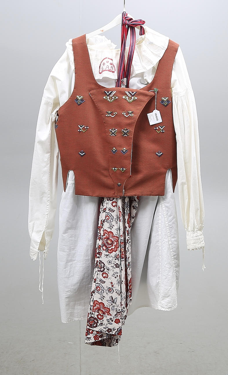 FOLKDRÄKT, 4 delar, högtidsdräkt, Bohuslän, 1900-tal.