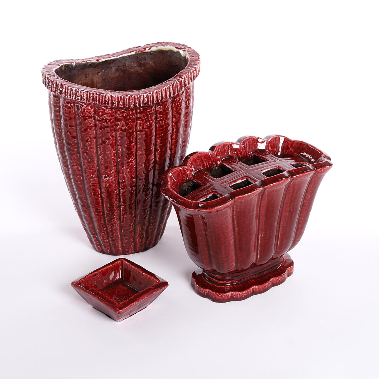 GUNNAR NYLUND. Vaser, 2 st., fat, Chamotte, Rörstrand.