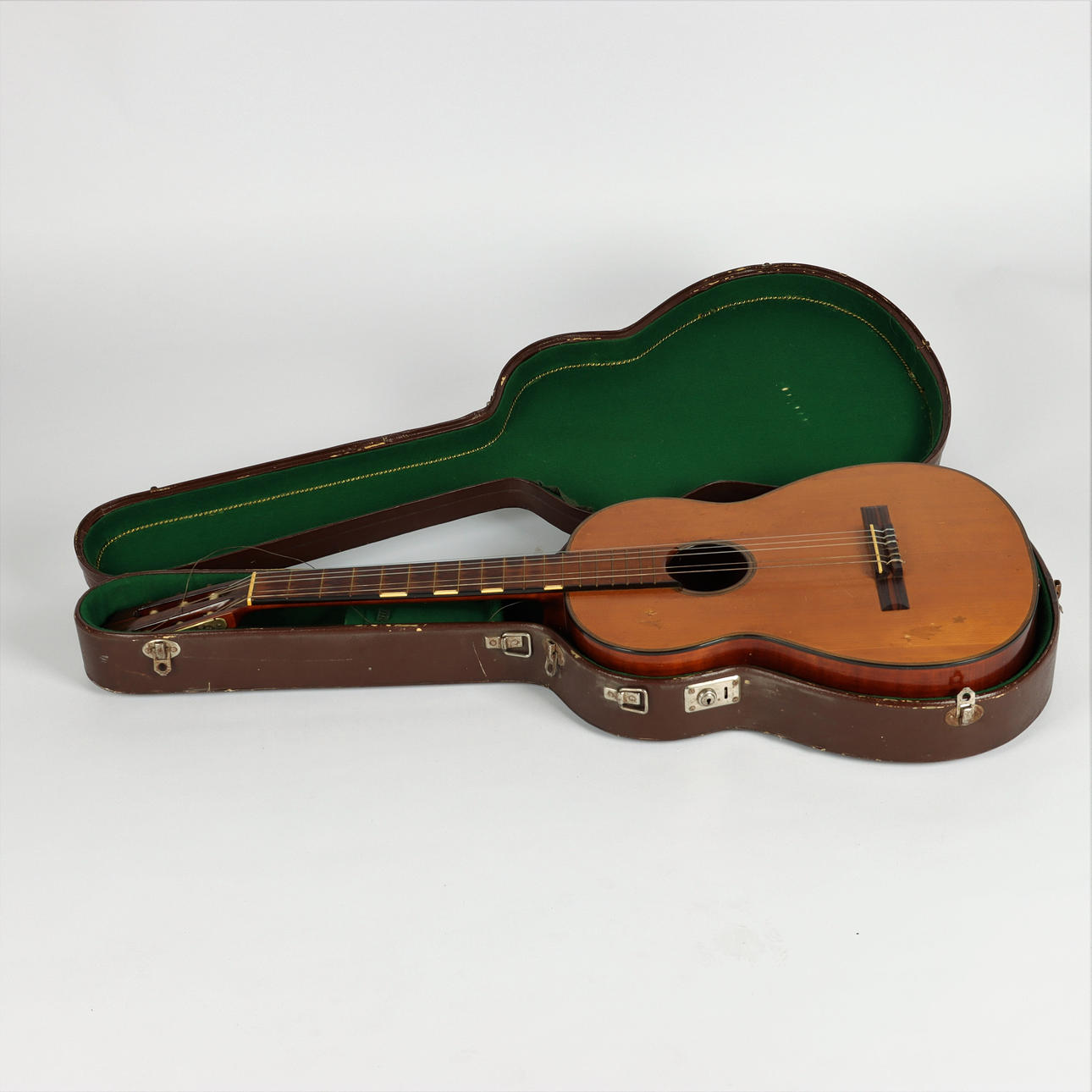 GUITAR, Elis Marbo 1930-40s.