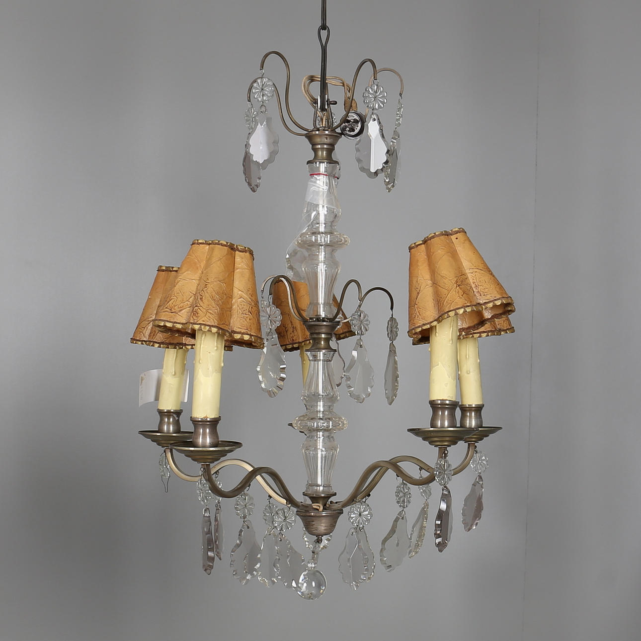 TAKARMATUR. Barock stilkopia. 1900-talets senare hälft.