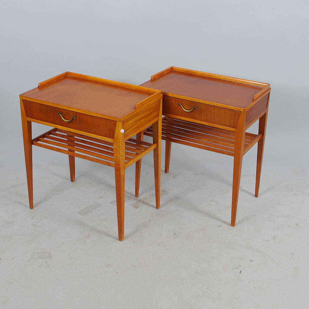 SÄNGBORD, 1 par, teak/mahogny, 1960-tal.