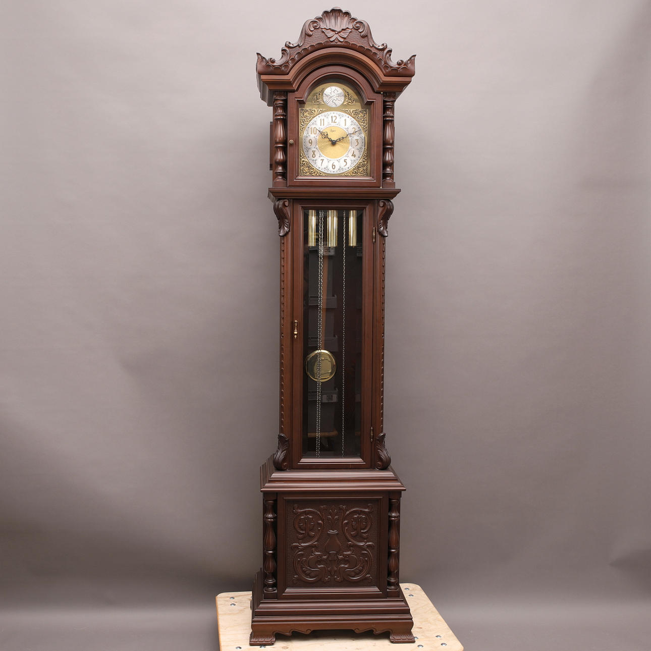 FLOOR FLOOR, Holz, Urgos, Tempus Fugit.