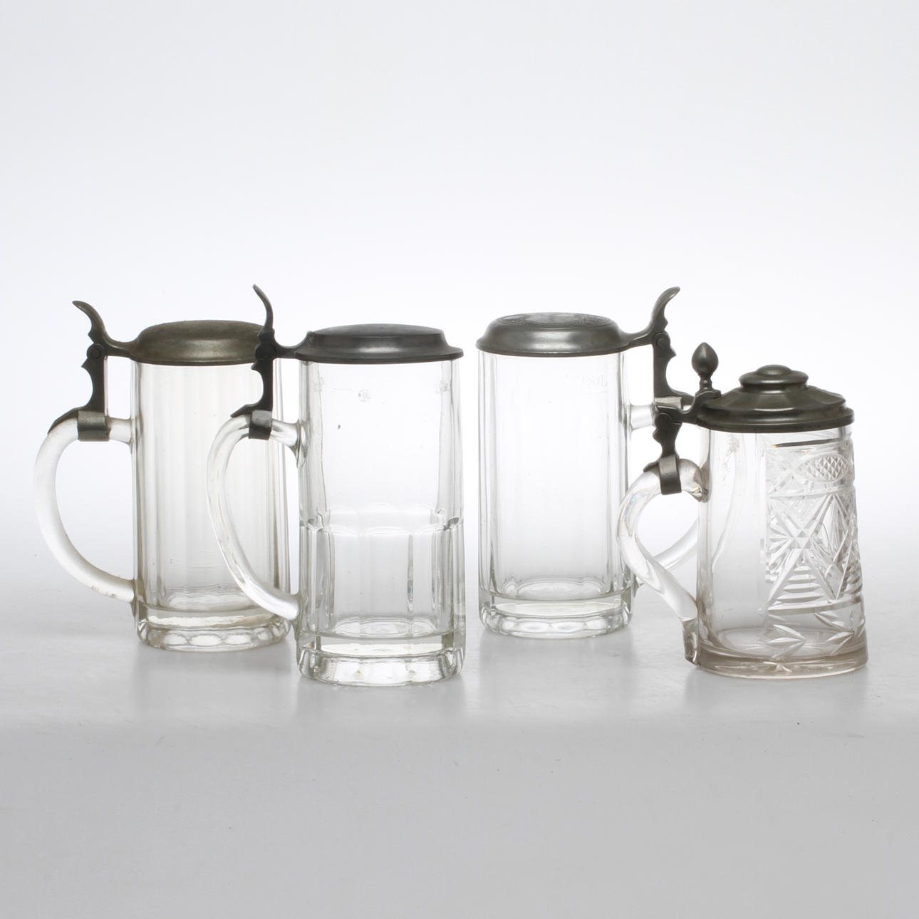 STOP, 4 st, glas med tennlock, 1800/1900-tal.