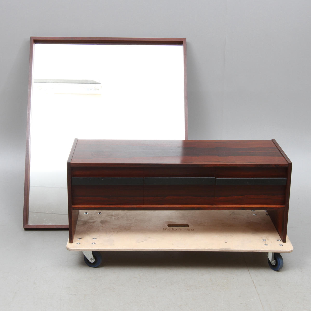 HALLMÖBEL, med spegel, Atelje G&T 1900-tal.