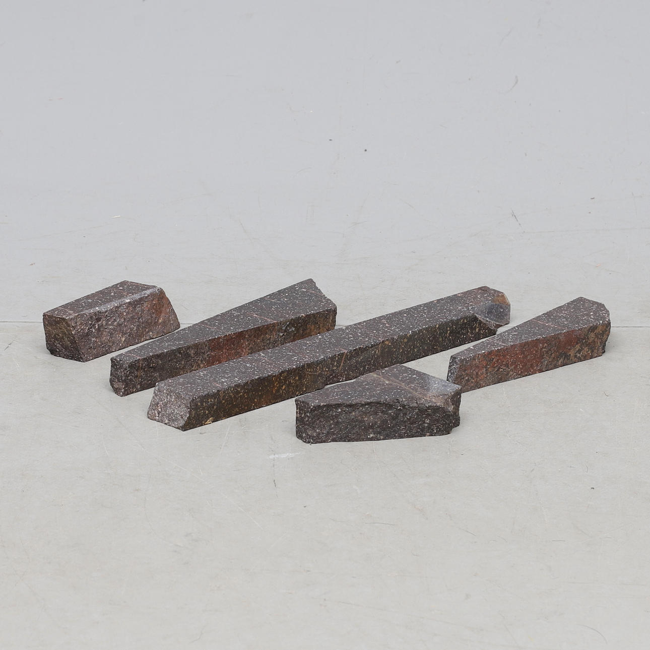 ÄLVDALSPORFYR, 5 bitar.