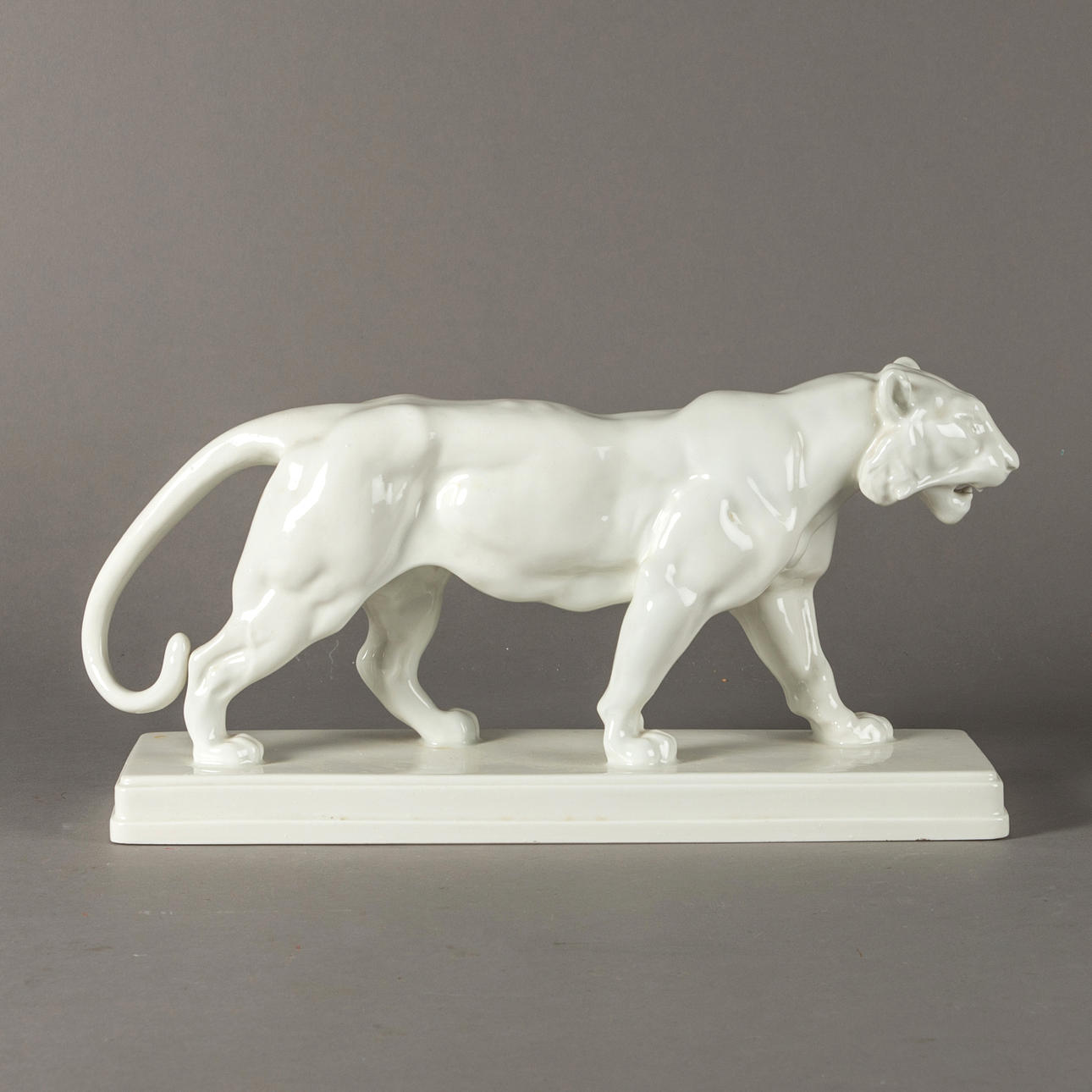 KPM-Berlin, stridende løve, 20. århundrede.