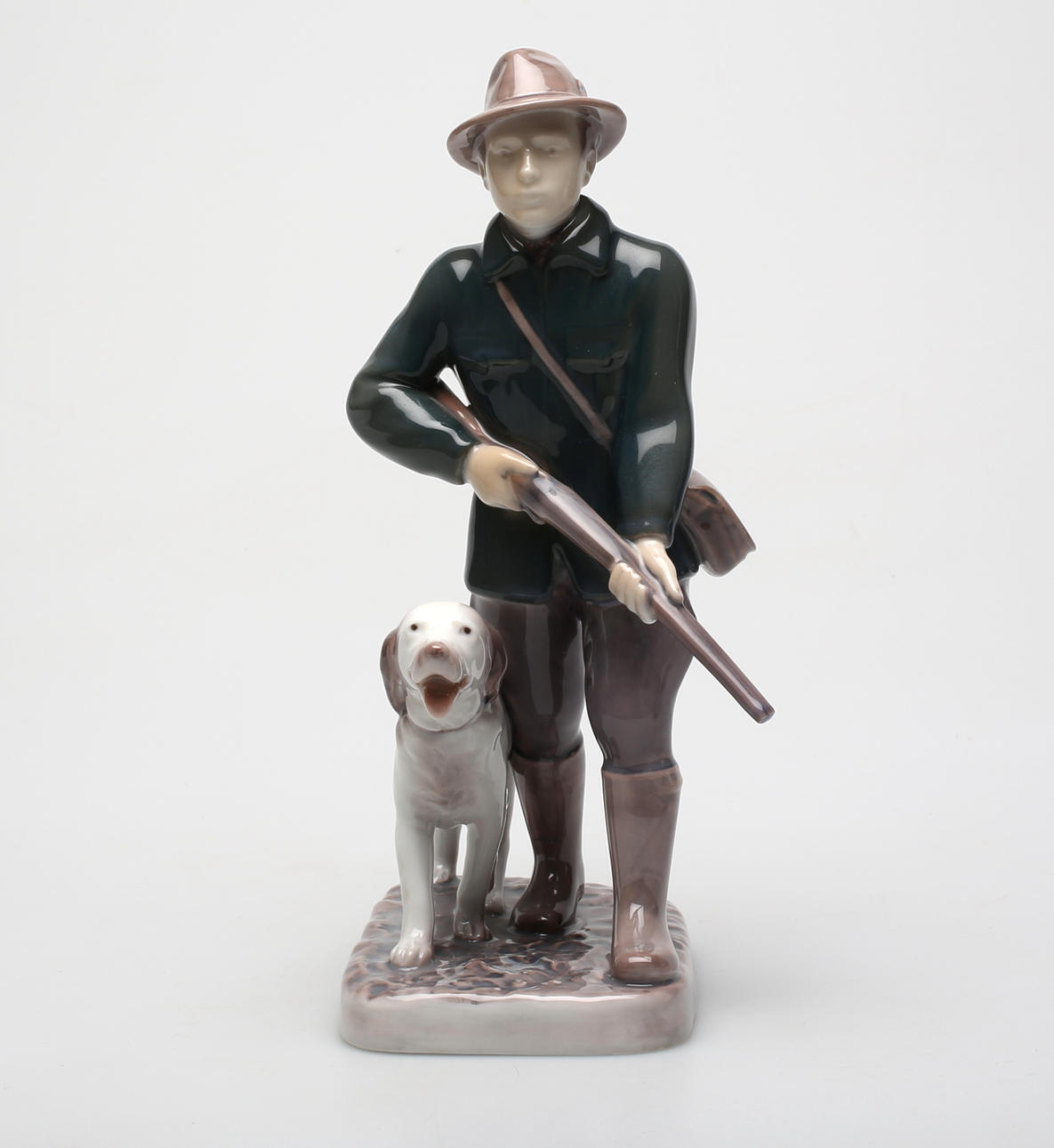 FIGURIN, Porslin, Bing & gröndal, Jägare med hund.