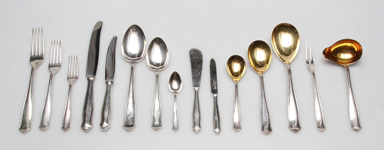 BESTICK, 107 delar, nysilver, "Drotten", GAB, GuldsmedsAktieBolaget, 1900-tal.