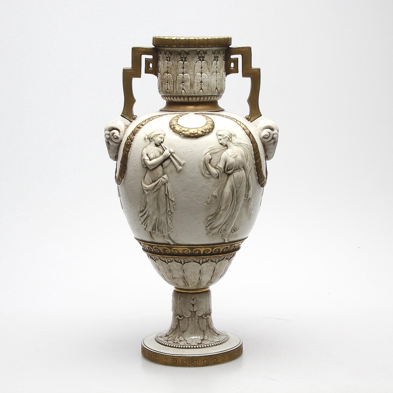 URNA, porslin, Erns Wahliss, Royal Vienna, 1900-talets första hälft.