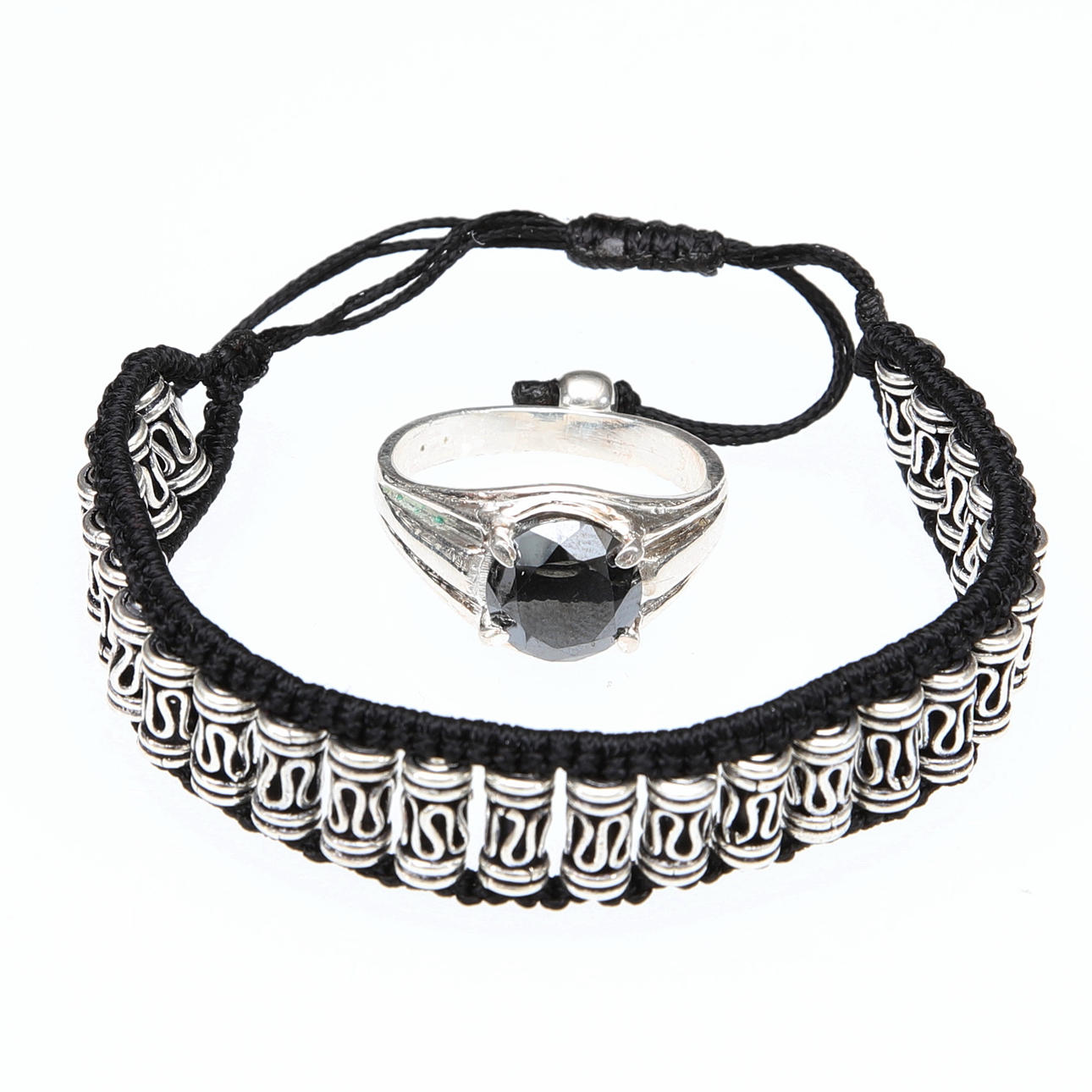 RING & ARMBÅND, sølv, sort moissanite og tekstil, unisex.