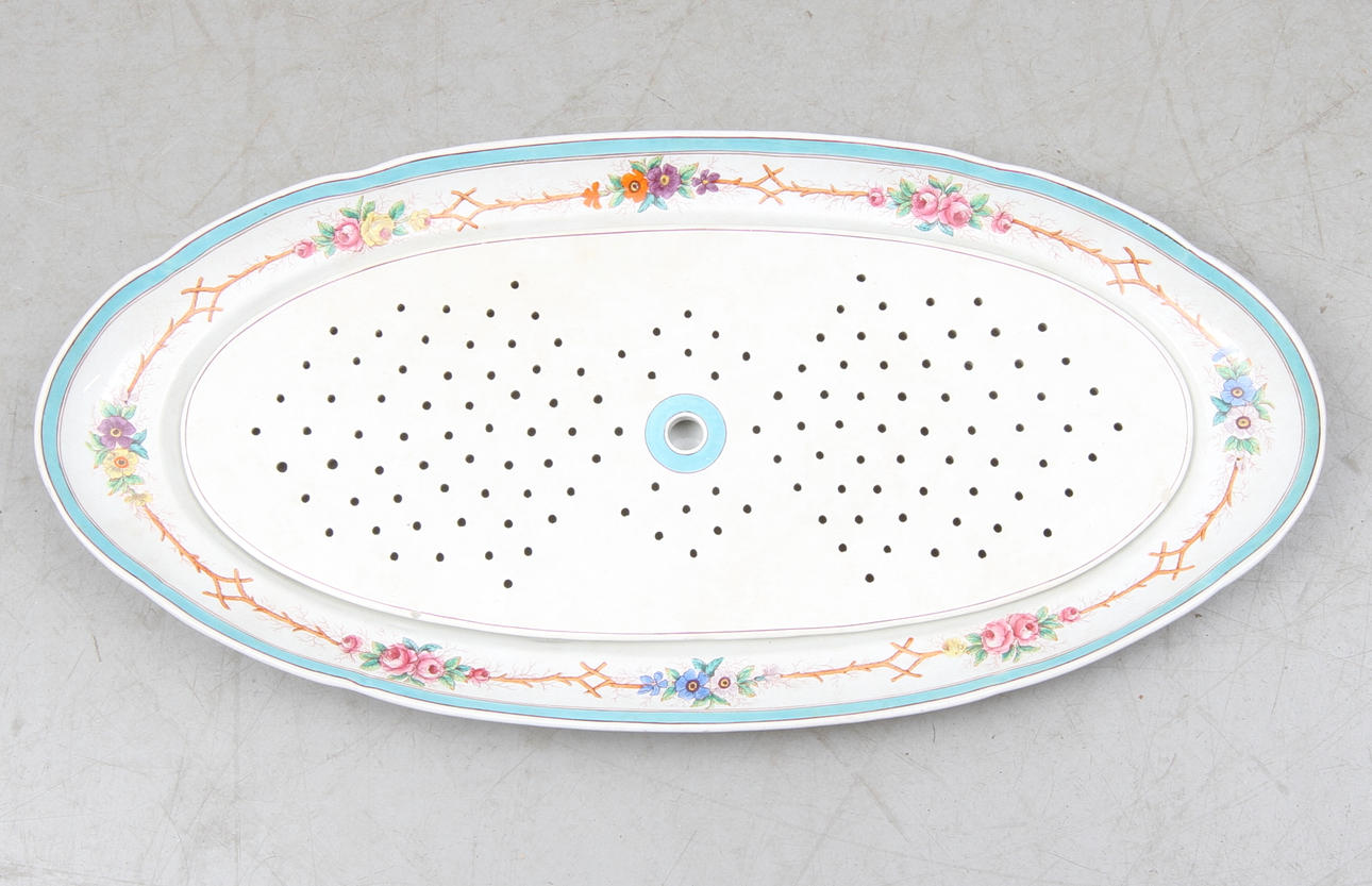 FISKFAT, 2 delar, flintgods, Rörstrand, 1800-tal.