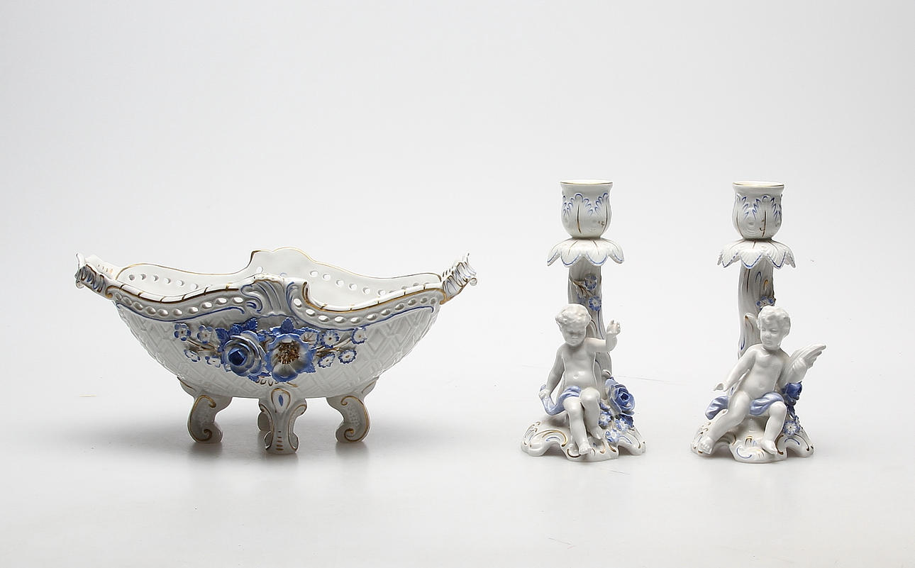 GARNITYR, 3 delar, porslin, Von Schierholz, 1900-tal.