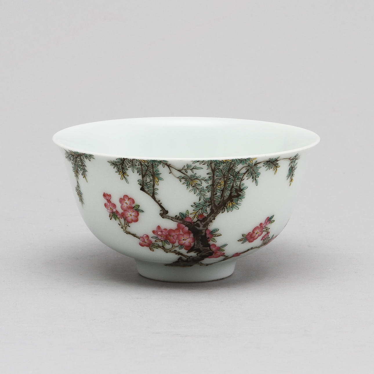 SKÅL, porslin, Kina, 1900-talets andra hälft.