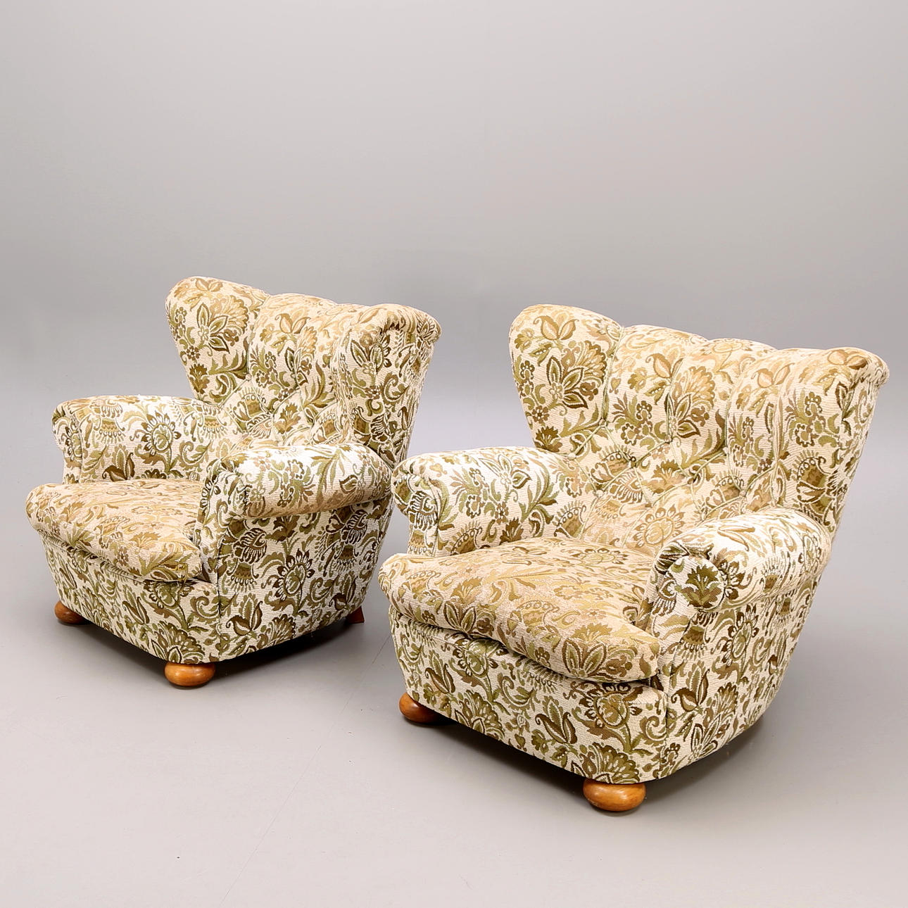 FÅTÖLJER, ett par, 1900-talets mitt.