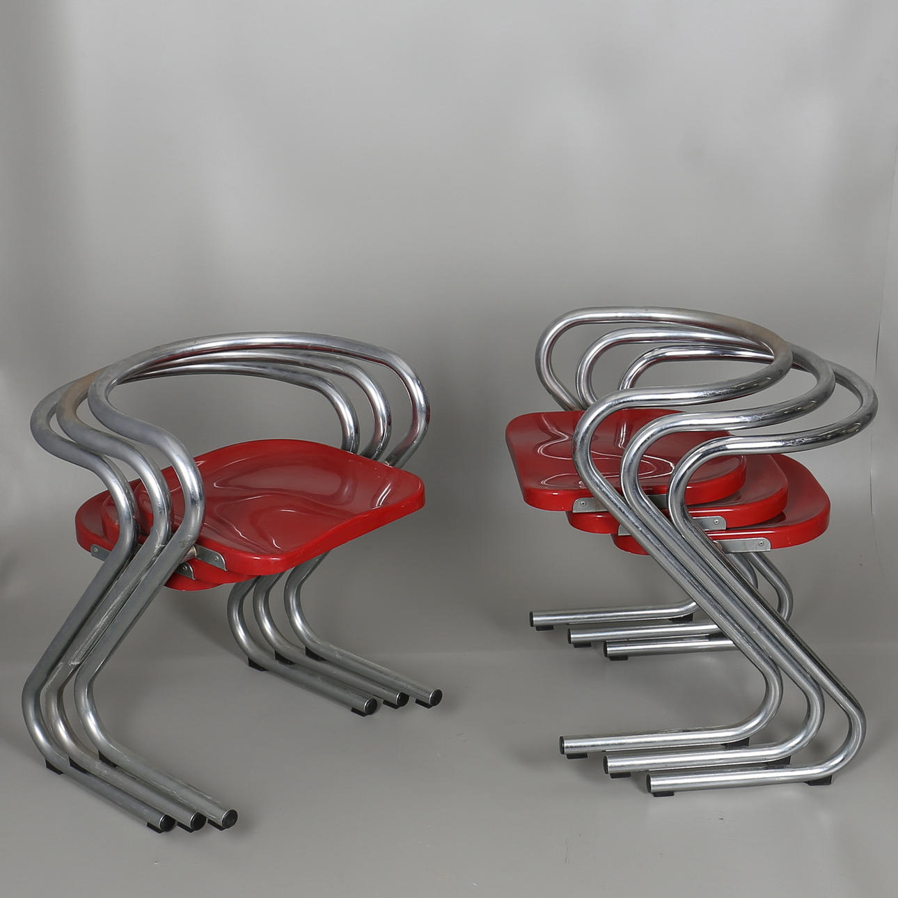 STOLAR i stålrör. 6 st. Börje Lindau & Bo Lindecrantz, Lammhults, Sverige. 1960-talet.