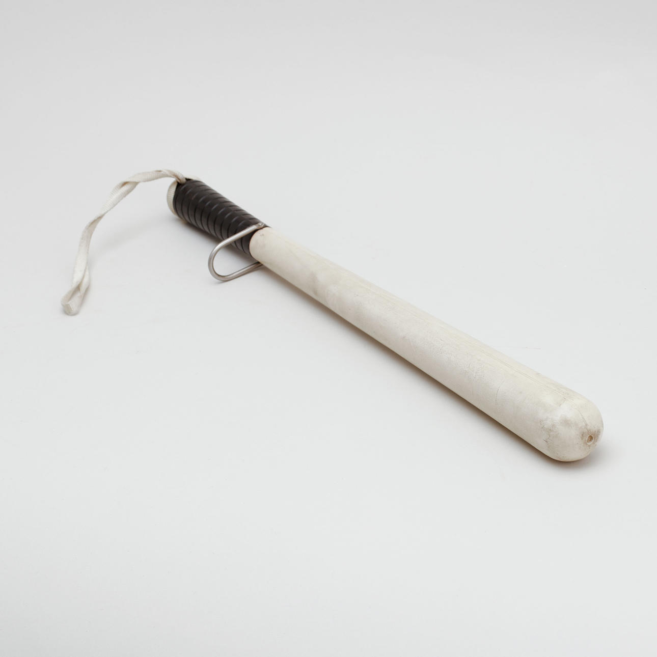 POLISBATONG, 1900-talets andra hälft.