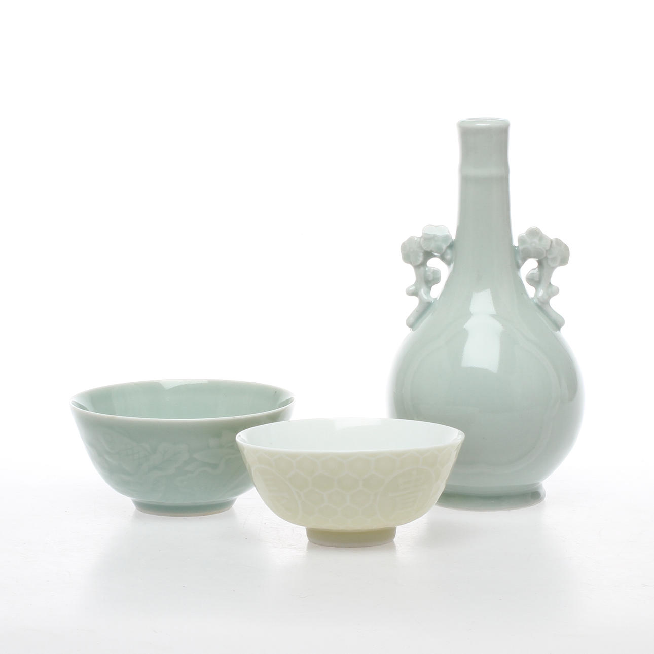 KERAMIK, 3 delar, orientaliskt, möjligen Kina.