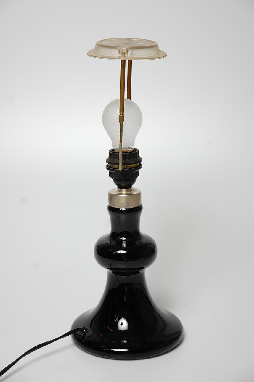 BORDSLAMPA, glas " Backgammon Opal " Holmegaard, Danmark.