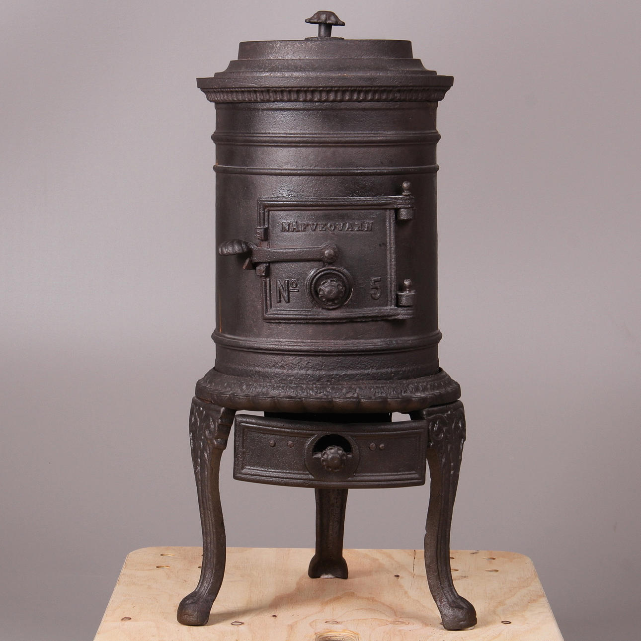 KAMIN, gjutjärn, Näfveqvarns bruk, No 5.