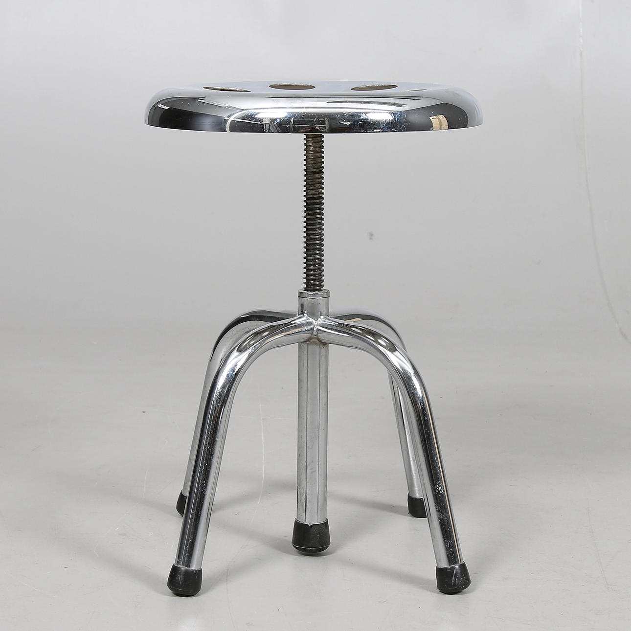 LÄKARPALL, industri, 1900-talets andra hälft.