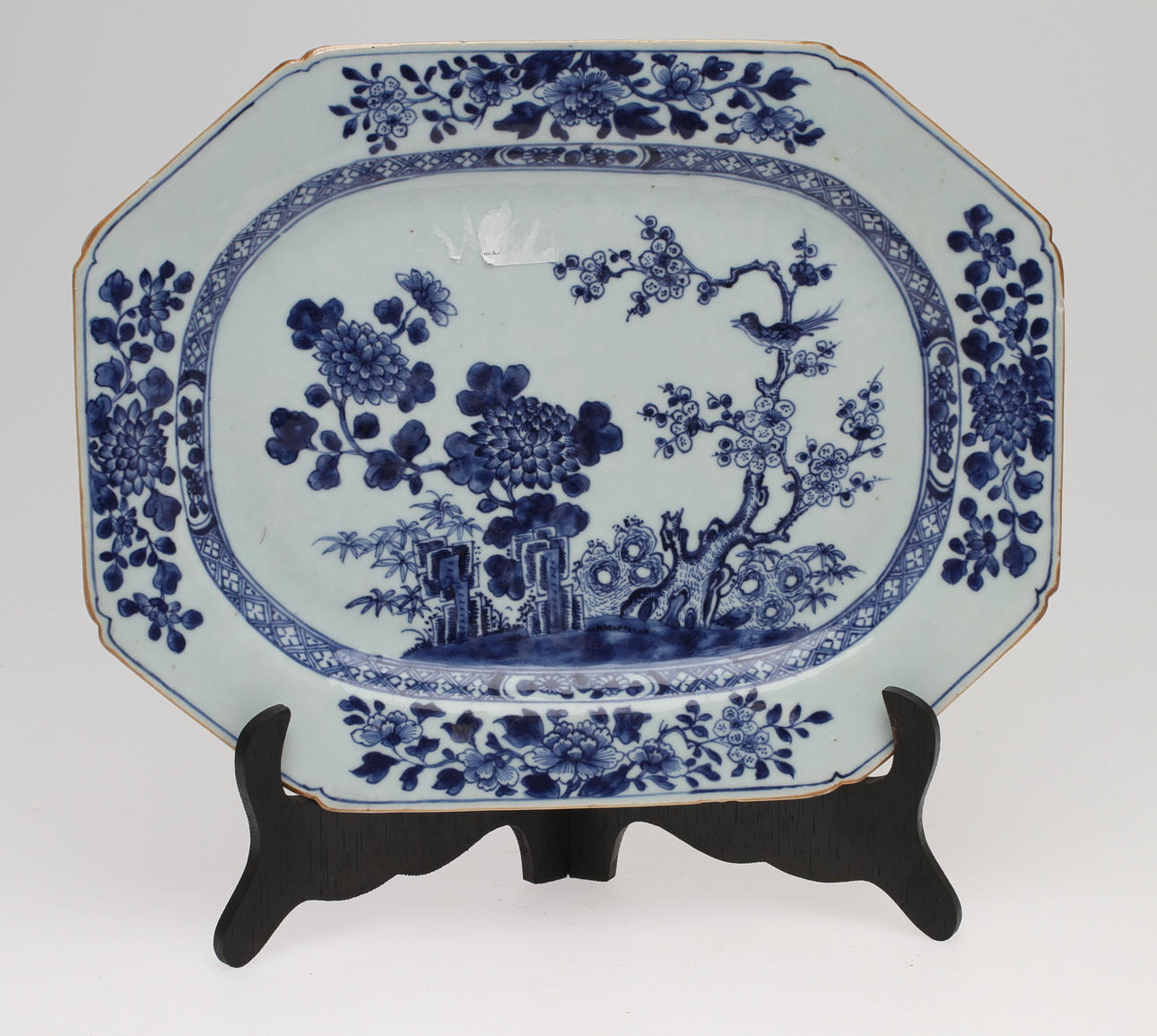 STEKFAT, porslin, Kina, dekor i underglasyr blått.