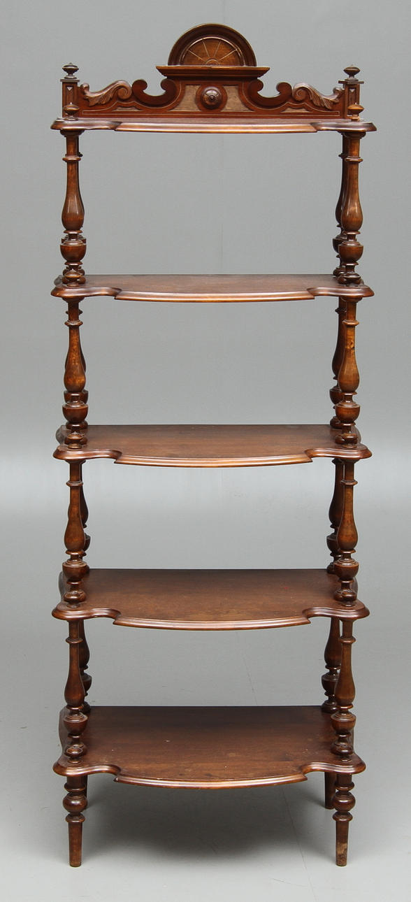 ETAGERE, 1900-tal.