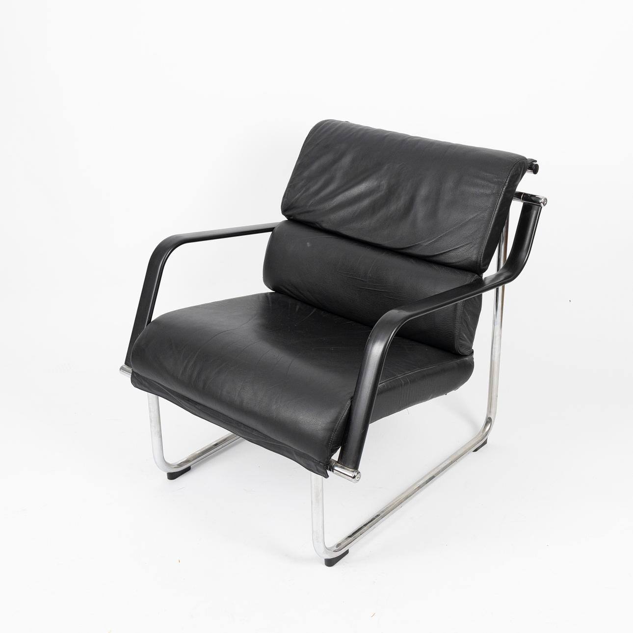 YRJÖ KUKKAPURO. Remmi tuoli, Avarte.